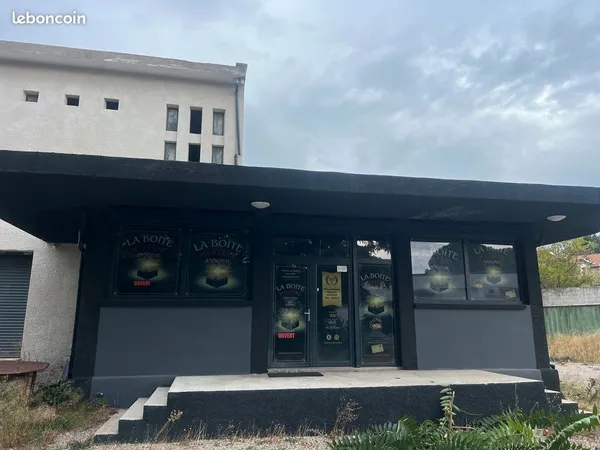 Local commercial