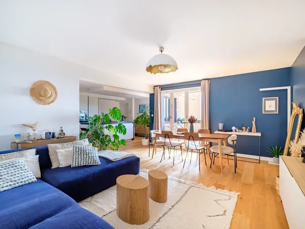 SAINTE-FOY-LÈS-LYON PROCHE CENTRE VILLAGE APPARTEMENT FAMI