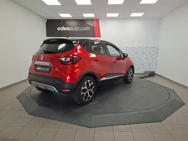 Renault Captur dci 90 energy edc — photo 5