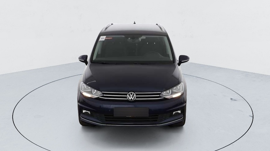 Volkswagen Touran — photo 11
