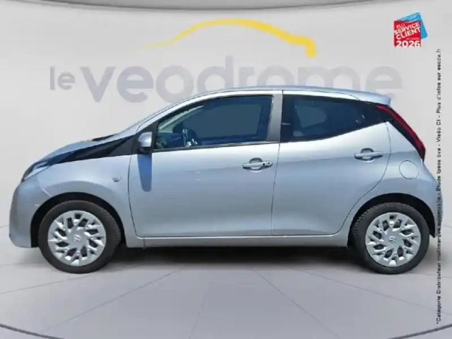 Toyota Aygo 1.0 vvt-i 72ch x-play 5p my20 — photo 9