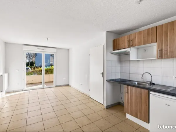 Appartement T2 - Saint Brieuc - Balcon et Parking