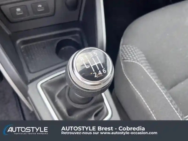 Dacia Duster 1.0 eco-g 100ch prestige 4x2 — photo 21