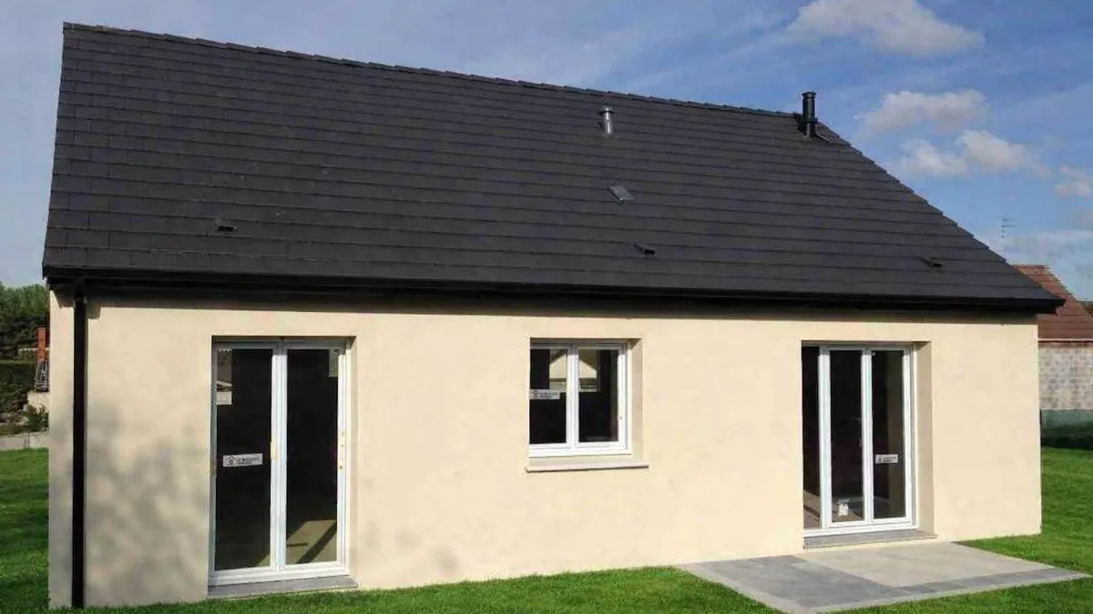 Photo 1