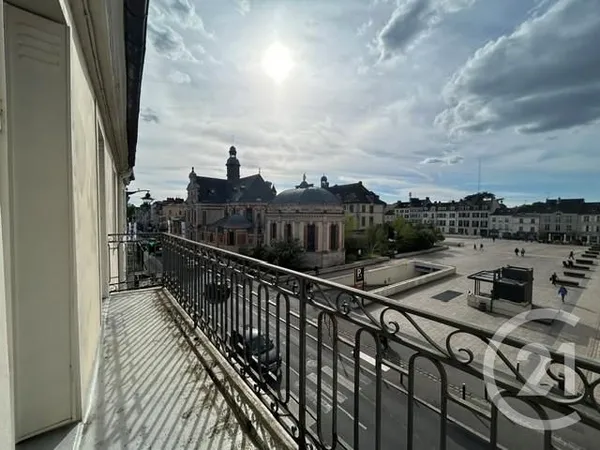 Appartement 4 pièces 82 m²