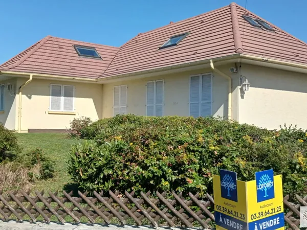 Maison 7 pièces 160 m²