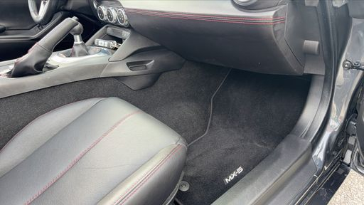 Mazda MX5 2.0 Skyactiv-G 160 - Sport Line – 2017 – 36725 km – Essence – Boîte Manuelle — photo 12