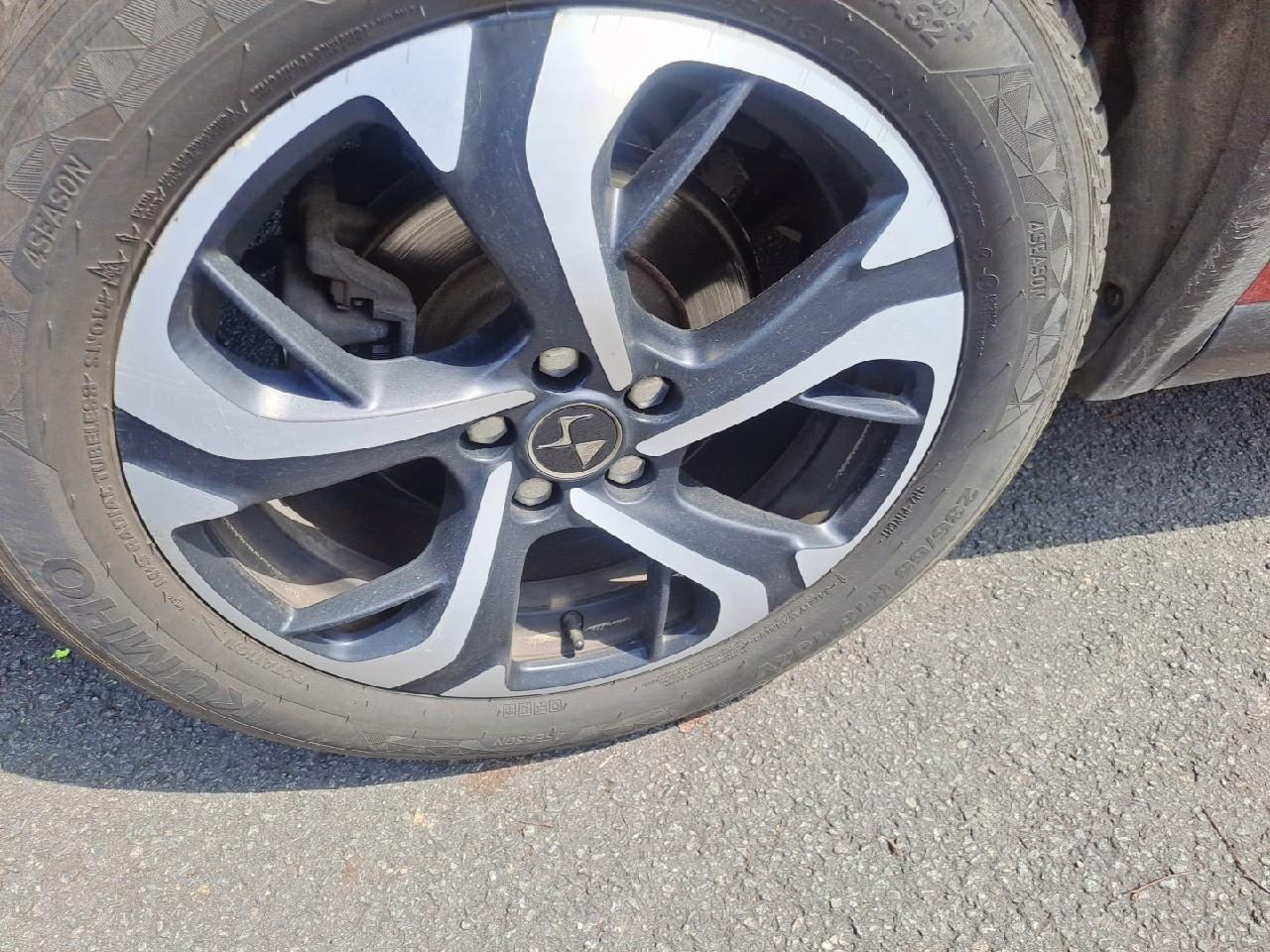 Ds Ds 7 crossback crossback bluehdi 180 eat8 executive — photo 6