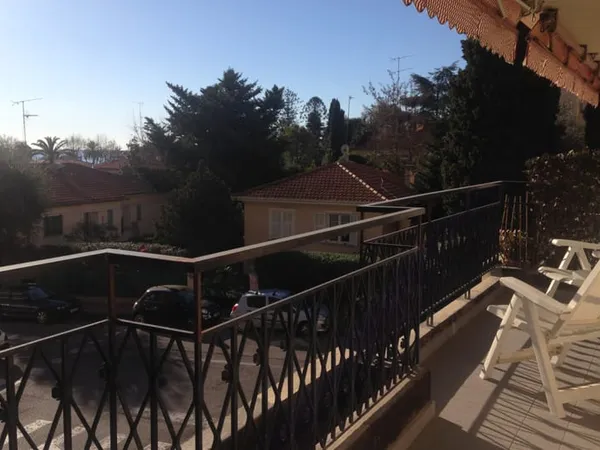 LOCATION MEUBLEE A L'ANNEE