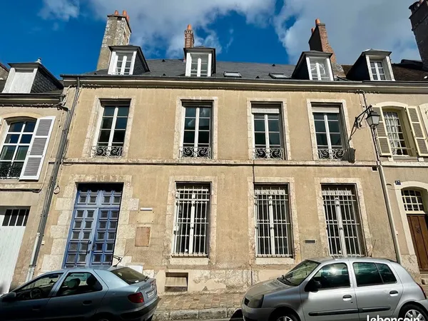 Bureaux 378 m² CHATEAUDUN