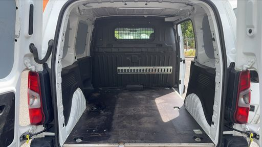 Citroen Berlingo VU 1.5 BlueHDi 75 - Van M – 2019 – 79748 km – Diesel – Boîte Manuelle — photo 28