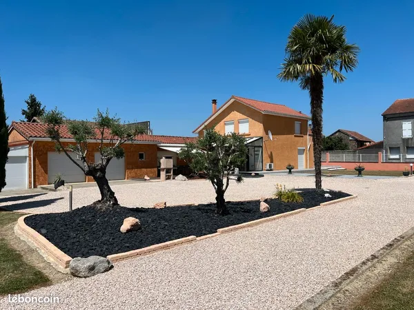 Maison 161m², 5 pièces et terrain de 3200m²