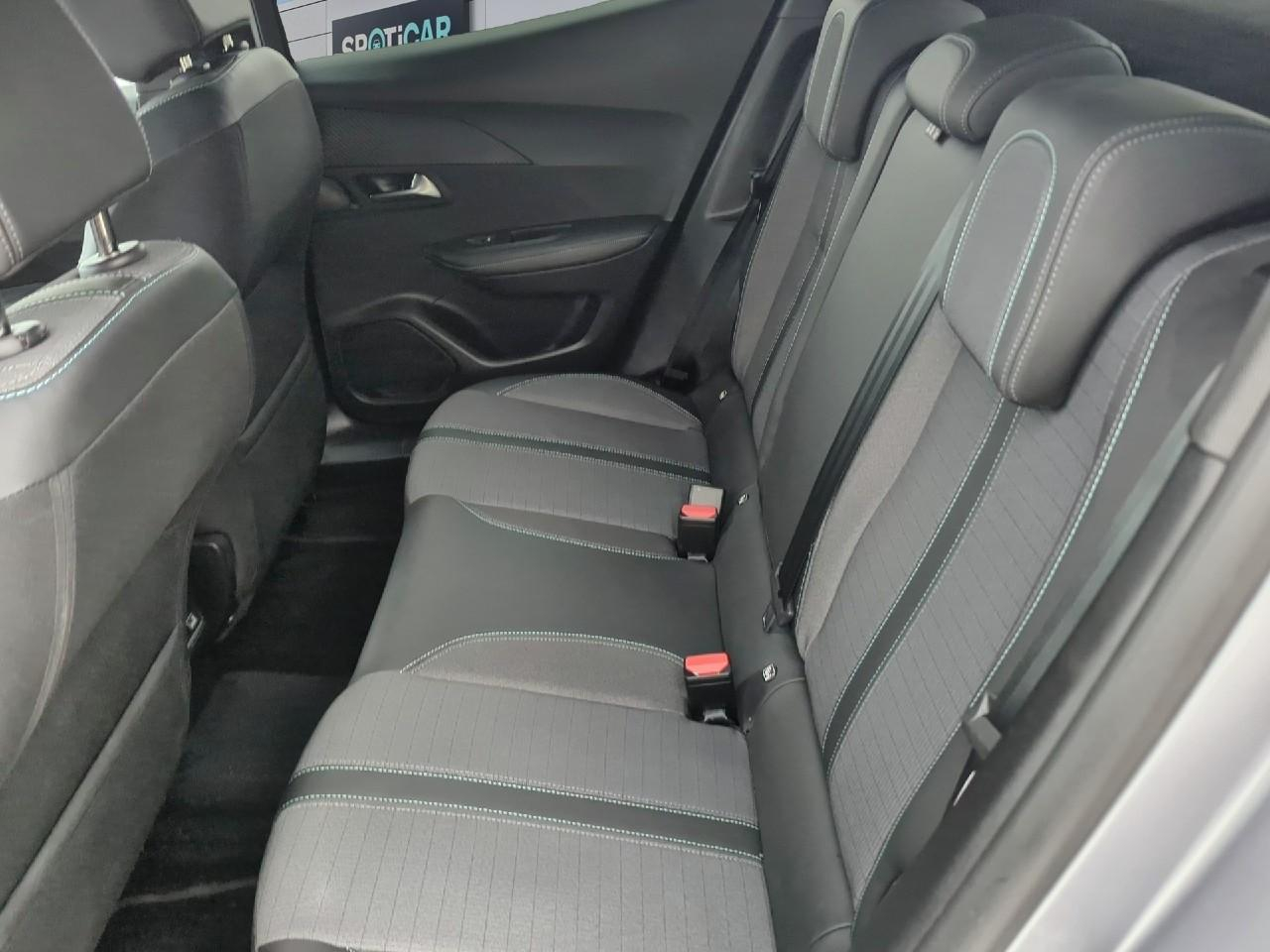 Peugeot 2008 bluehdi 130 s&s eat8 allure — photo 10