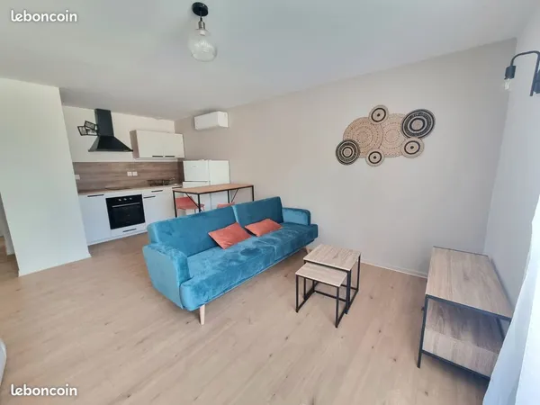 Appartement T1 bis rénové et meublé