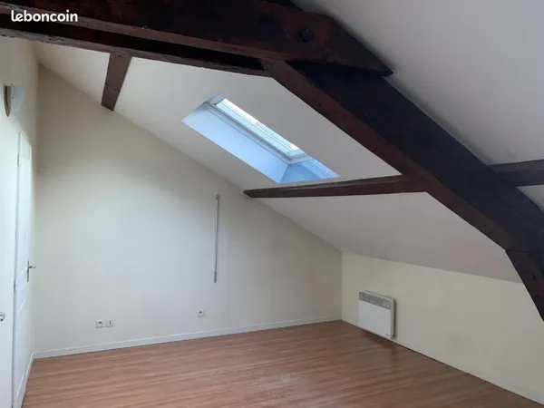 Studio 1 pièce 17 m²