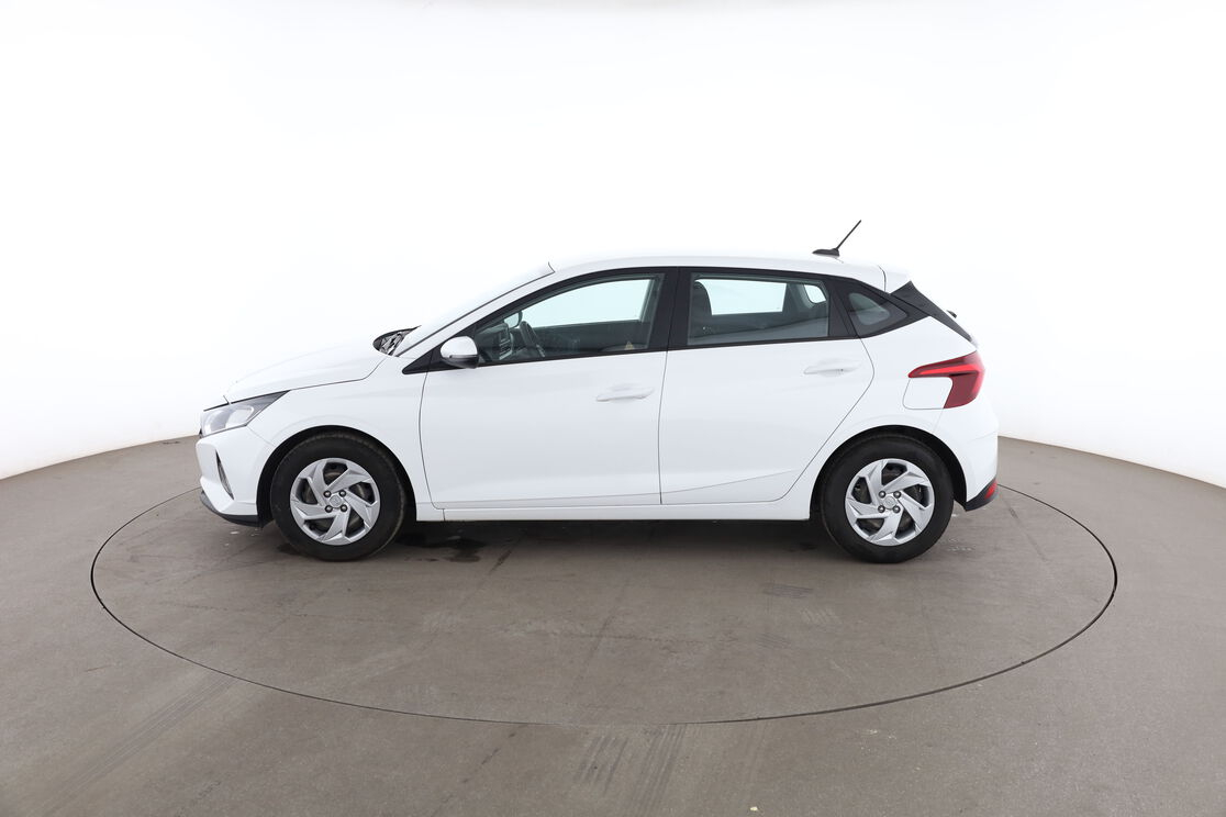 Hyundai i20 1.2 Initia — photo 2