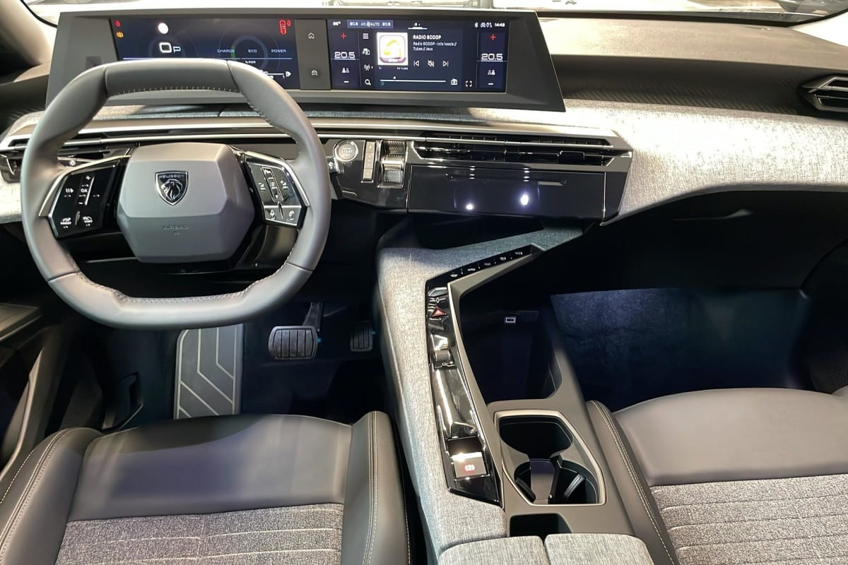 Peugeot 3008 — photo 13