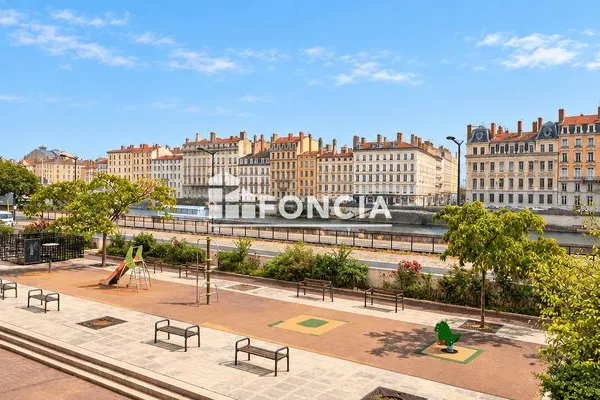 Appartement 2 pièces 58 m²