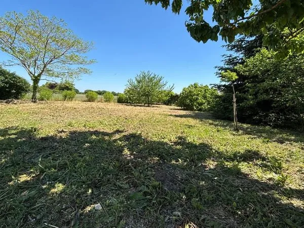 Terrain 500 m²