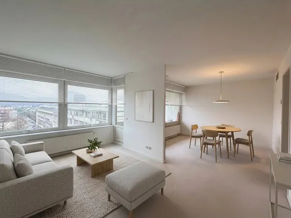 Proche parc Micaud, Etage élevé, Lumineux appt de 79 m²
