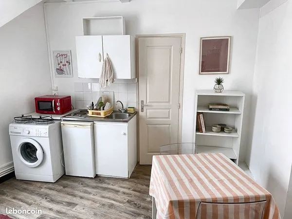 Studio meublé 19 m² - Lille Bois-Blancs - RDC