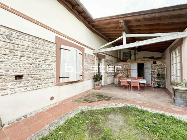 Maison 10 pièces 228 m²