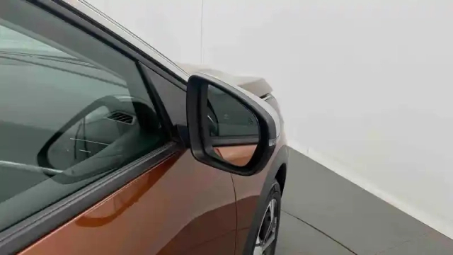 Peugeot 3008 1.2 puretech 130ch s&amp;s bvm6 — photo 30