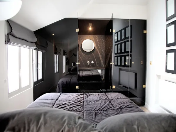 Vends studio 30m² duplex sous les toits de Paris 2ème