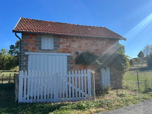 Grange 1 pièce 35 m²