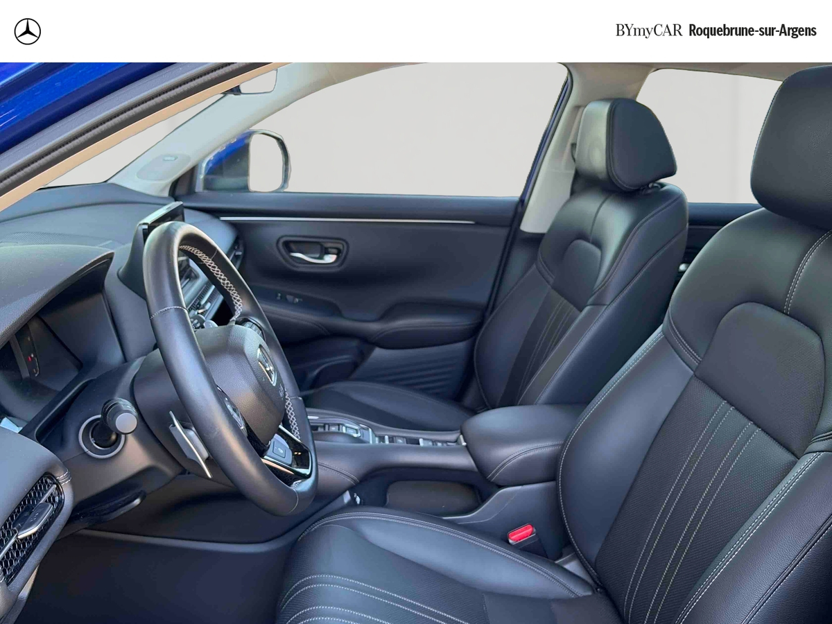 Honda ZR-V e:HEV 2.0 i-MMD — photo 11
