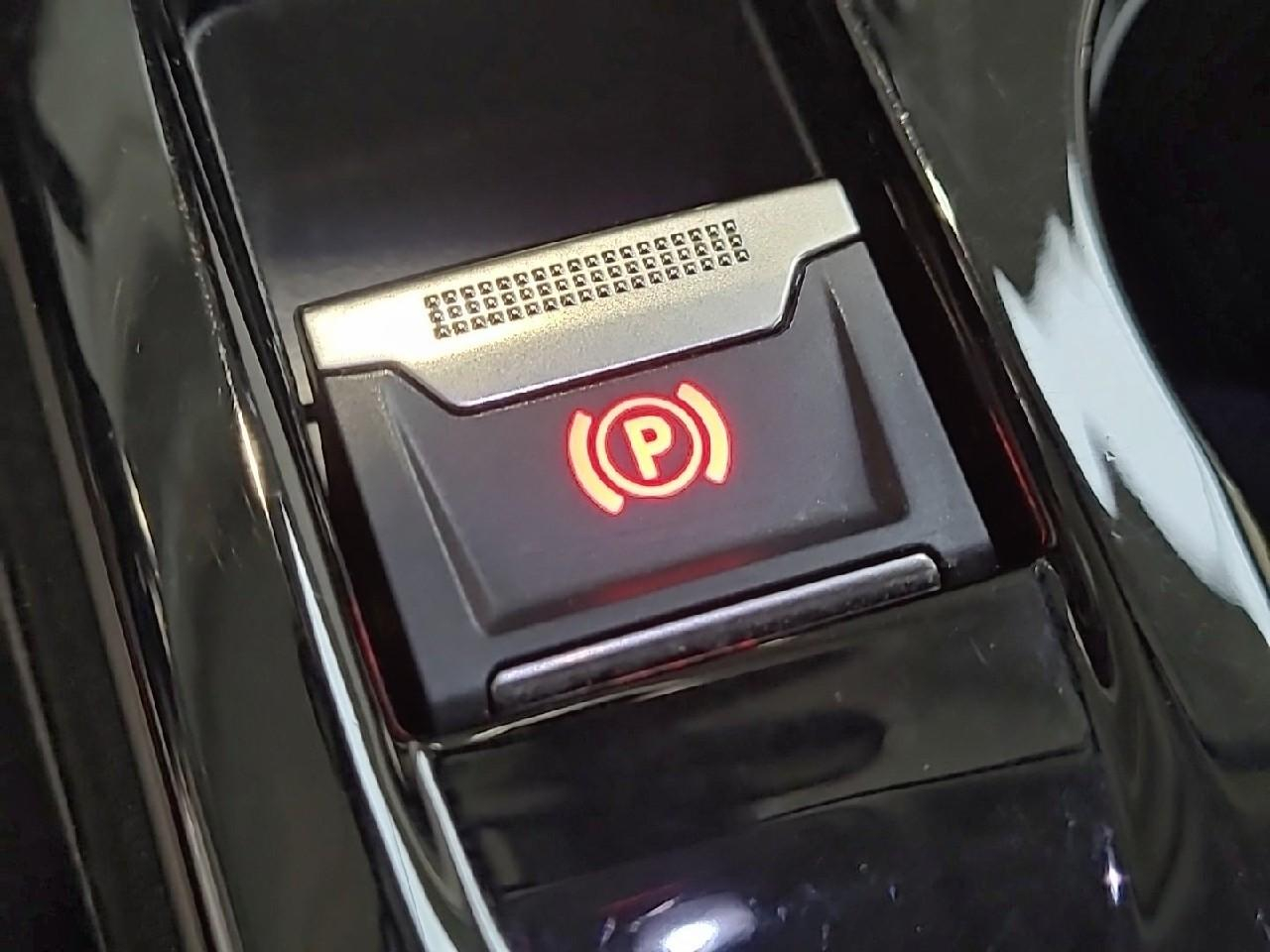 Peugeot 2008 puretech 100 s&s bvm6 allure — photo 28