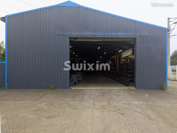 Boutique 600 m² Viriat