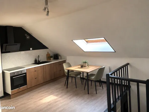 APPARTEMENT T2 DE 35 m2 AU DERNIER ETAGE