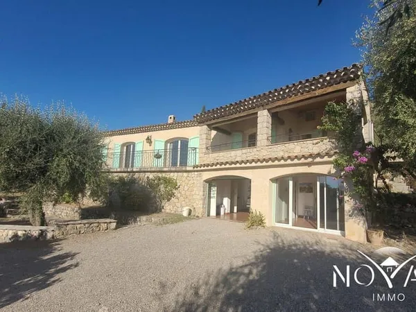 Maison 5 pièces 170 m²