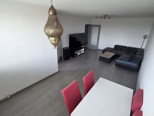 F3 68M2 MEUBLÉ