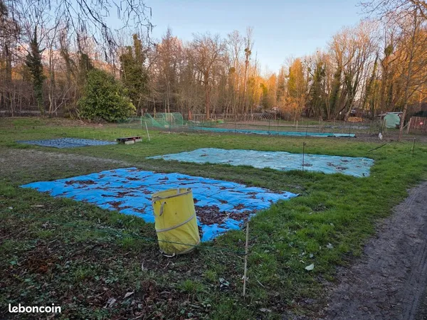 Terrain 200 m²