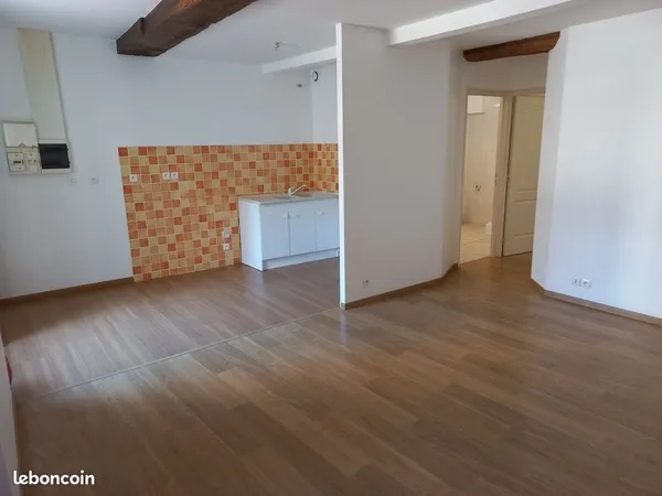 Appartement Location Givry 2p 44m² 425€