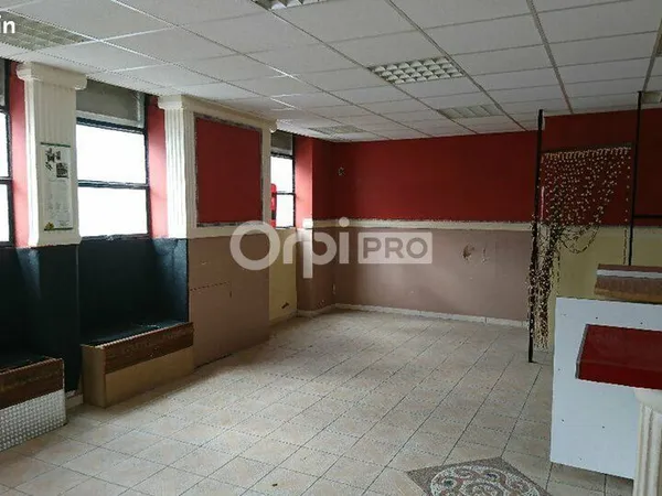 Local commercial 113 m²