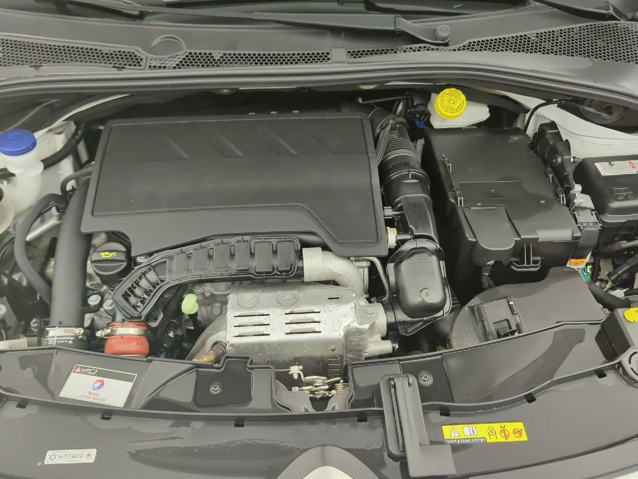 Citroën C3 puretech 110 s&s eat6 shine — photo 16