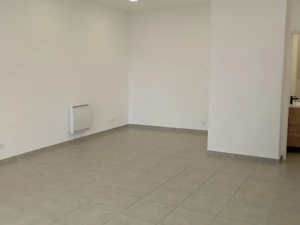 Local commercial