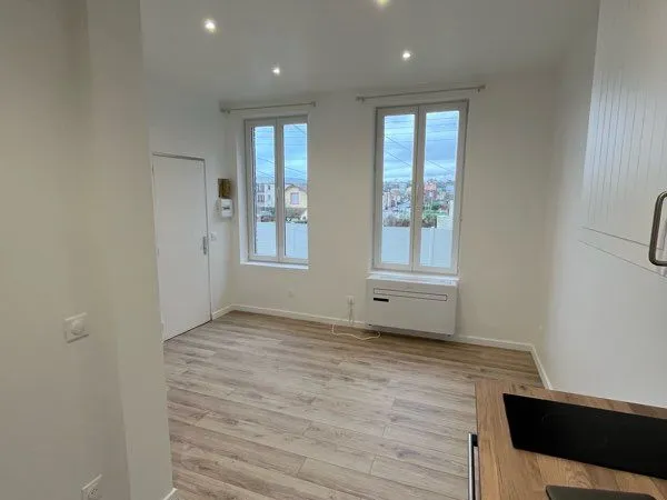 Studio 169 rue du général chanzy