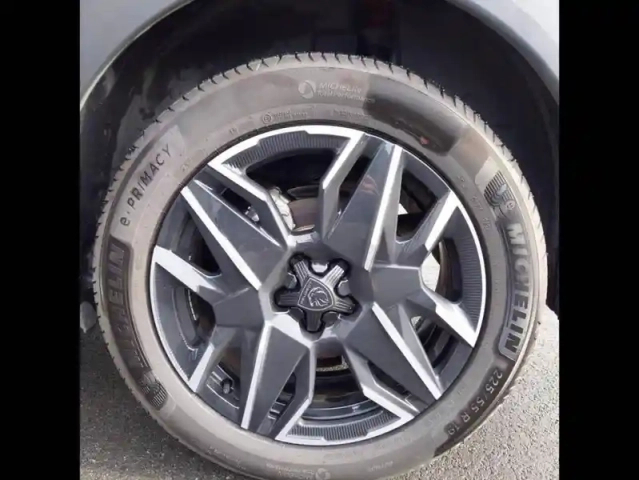 Peugeot 3008 hybrid 136 e-dcs6 gt 5p — photo 13