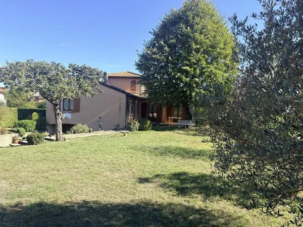 Maison de plain-pied 5 pièces 117 m²