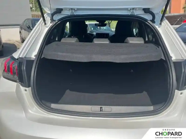 Peugeot 208 puretech 100 s&amp;s eat8 — photo 6