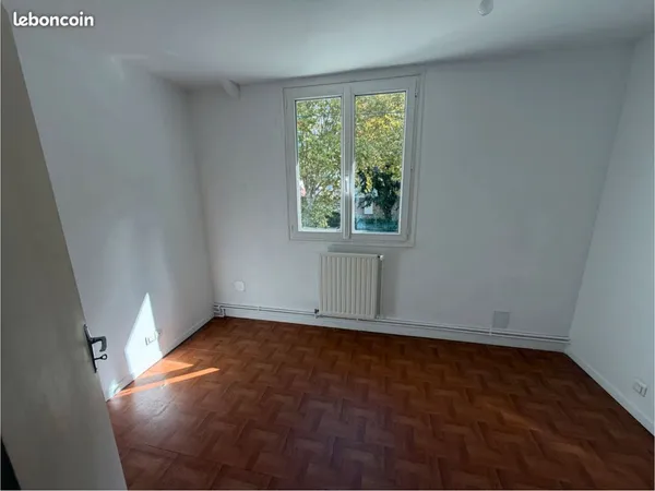 Maison 5 pièces - 4 chambres - Jardin/terrasse 200 m² - Pontoise
