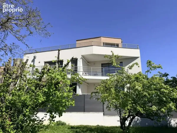 Exclusivité à Vendre - Appartement terrasse lumineux à Cormontreuil