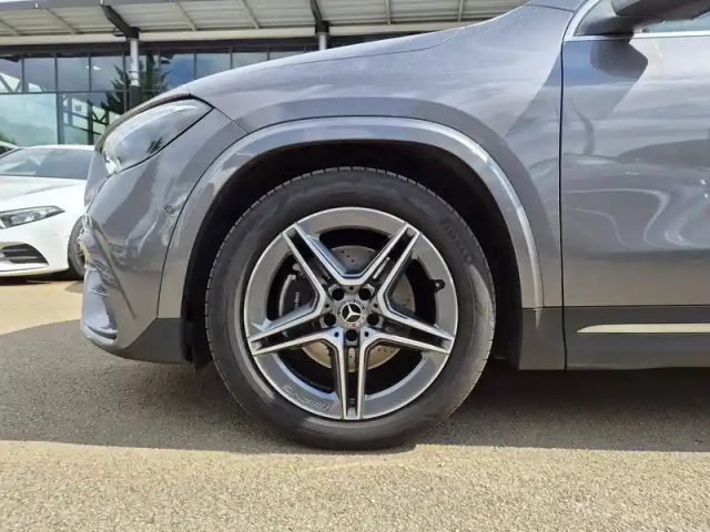 Mercedes Gla 200 d 8g-dct — photo 4