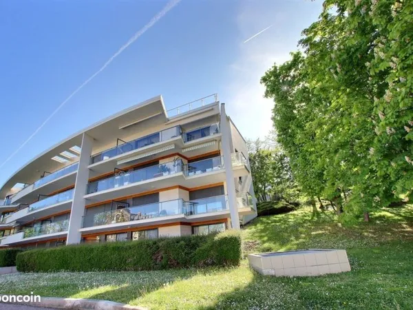 Appartement 4 pièces 114 m²