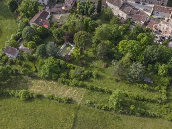 Terrain constructible 1336 m2