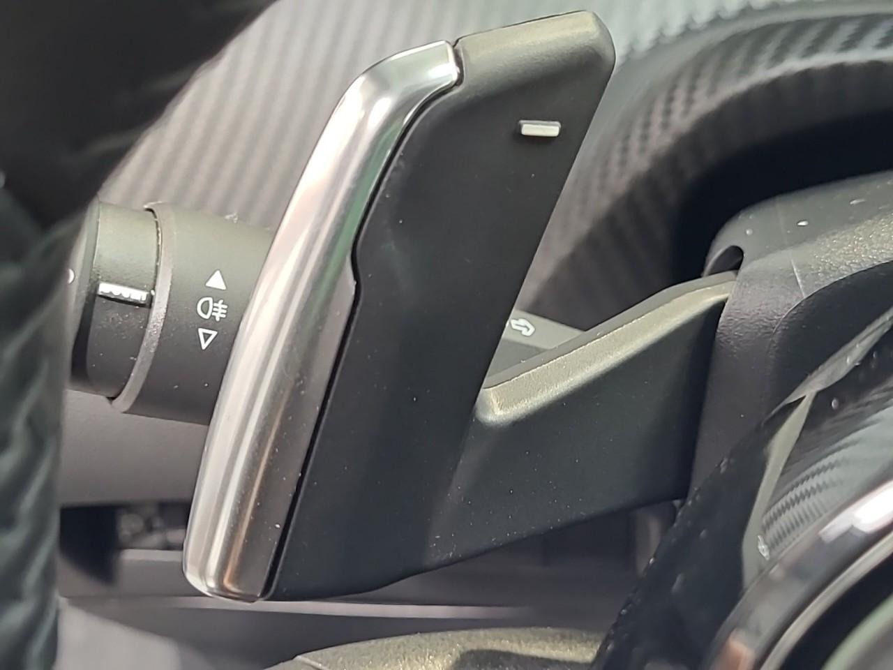 Peugeot 208 hybrid 100 e-dcs6 allure — photo 27
